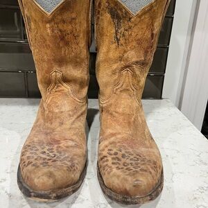 Old gringo Leopard Print Cowboy Boots size 11